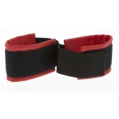 Полиуретановые манжеты для фиксации рук вместе Bound Together Wrist Restraints - Blush Novelties - купить с доставкой в Ульяновске