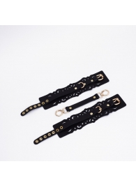 Черный кожаные оковы с узорами и золотистой фурнитурой - Crazy Handmade - купить с доставкой в Ульяновске