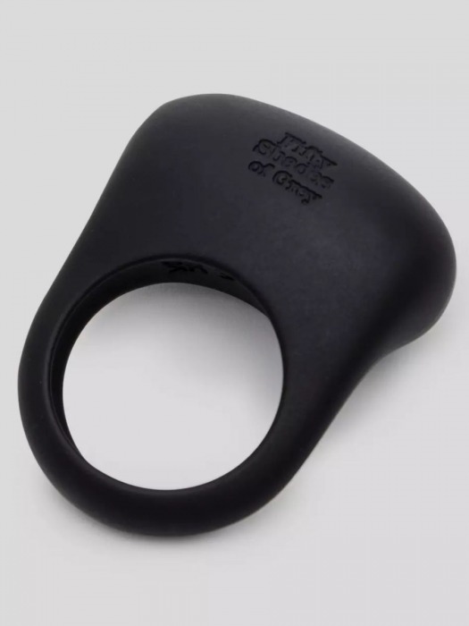 Черное эрекционное виброкольцо Sensation Rechargeable Vibrating Love Ring - Fifty Shades of Grey - в Ульяновске купить с доставкой